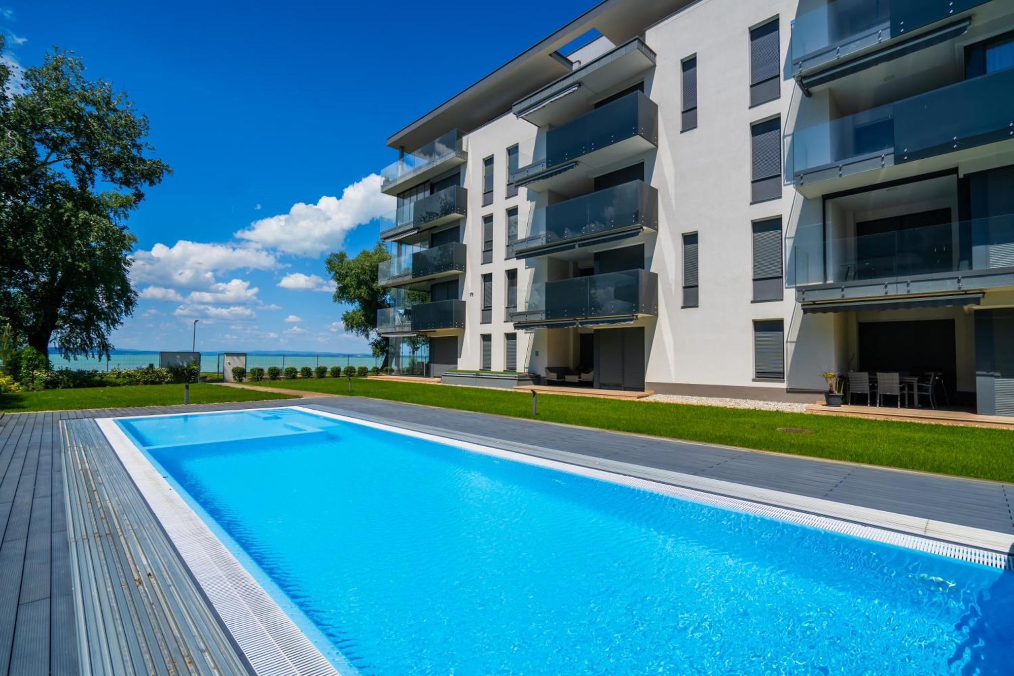 Myflat Casa Galerius Apartment Siofok Ngoại thất bức ảnh