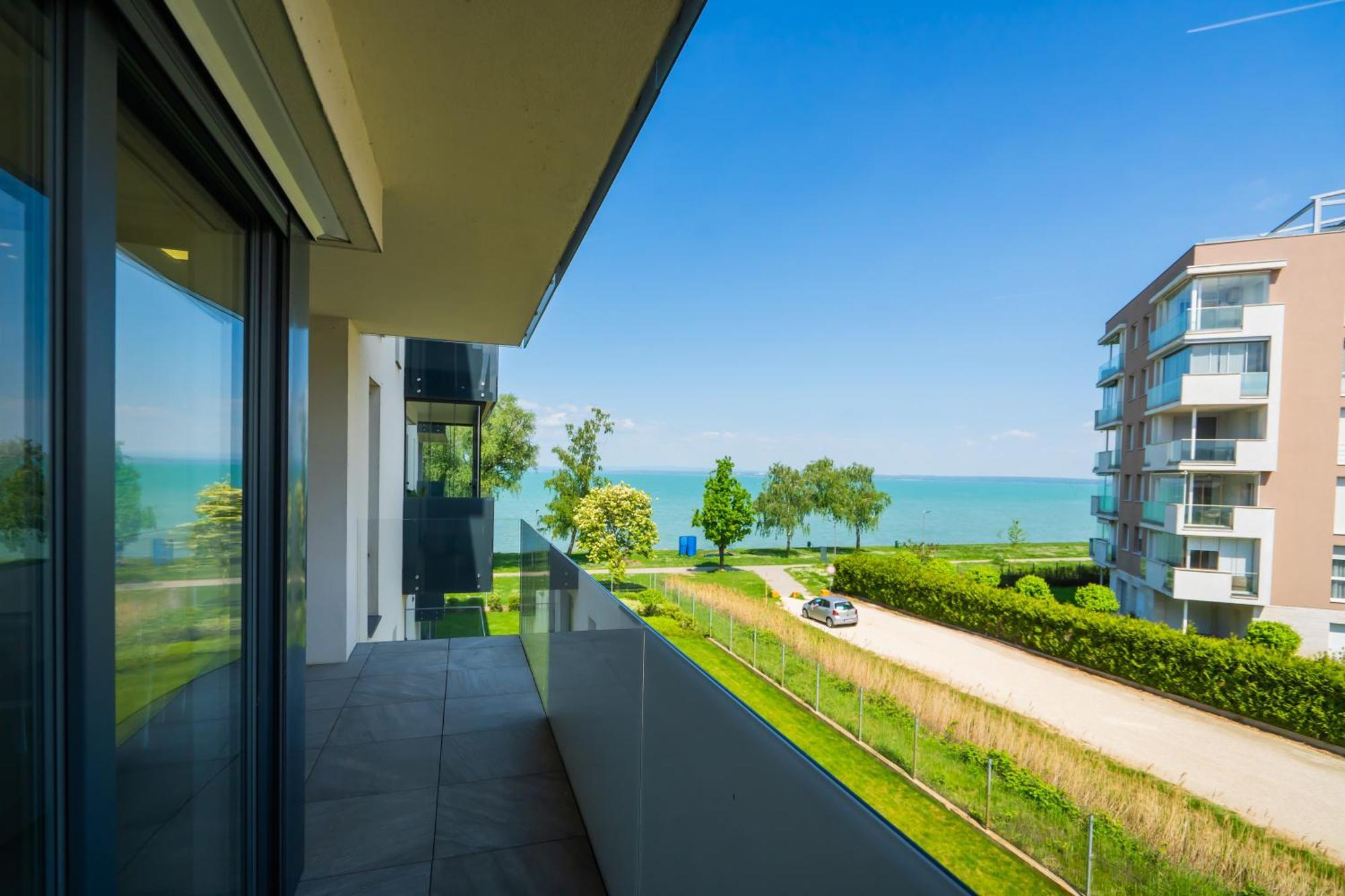 Myflat Casa Galerius Apartment Siofok Ngoại thất bức ảnh